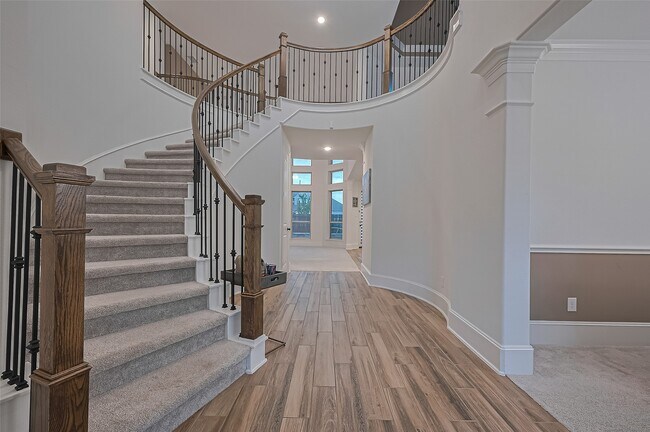 Photo - 9011 Bright Harbor Dr