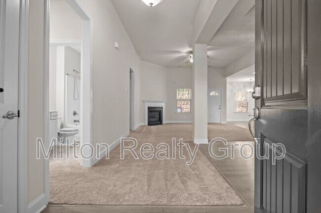 Photo - 75 Rolling Waters Ct