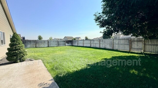 Photo - 5709 Sidon Ln