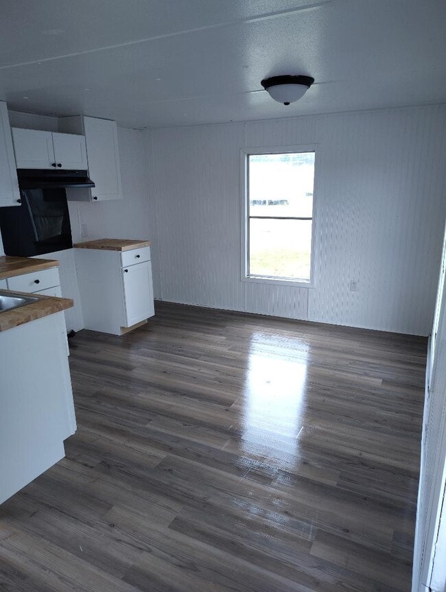 Photo - Deerfield Mobile Home Park