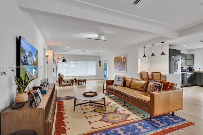 Photo - 1223 NE 102nd St