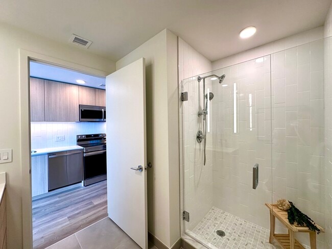 Photo - 229 NW 30th St Unit S12