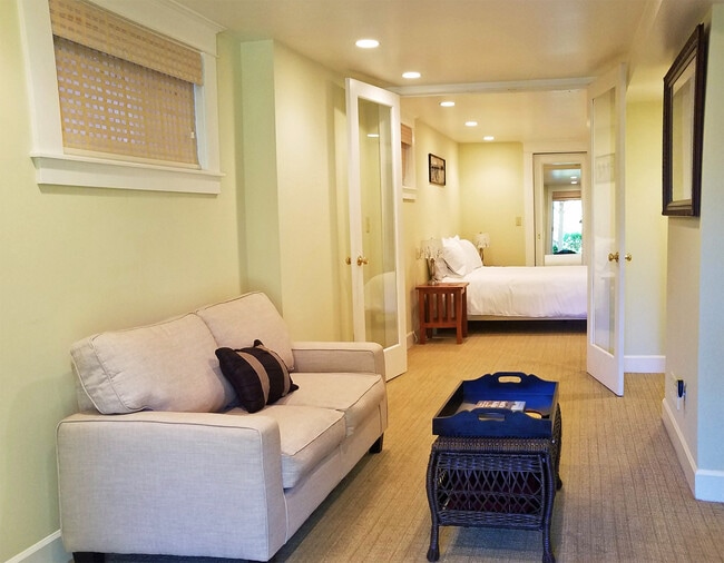 Photo - 1610 3rd Ave W Unidad Lower