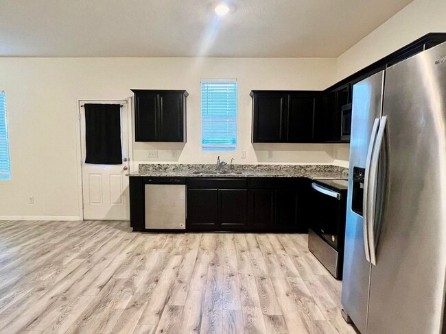 Photo - 5410 Rue Girard Casa