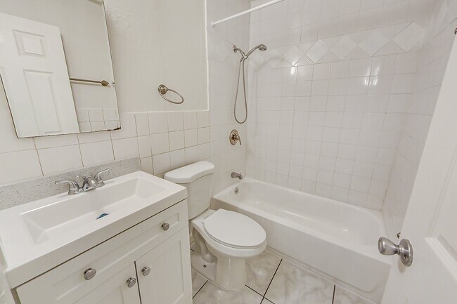 Photo - 1828 28th Avenue