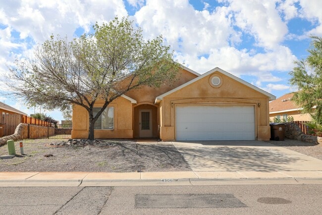 Building Photo - Nice and Spacious 4 Bedroom home Off Hwy 70 & Mesa Grande