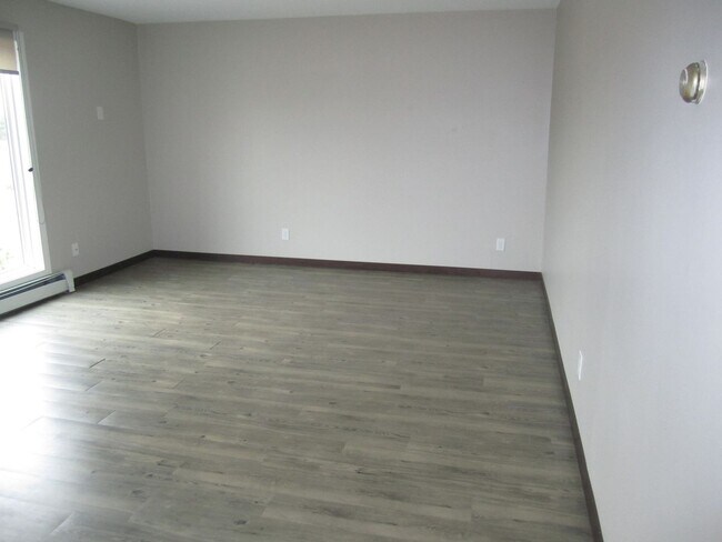 931 Madison Ave Unit A 33