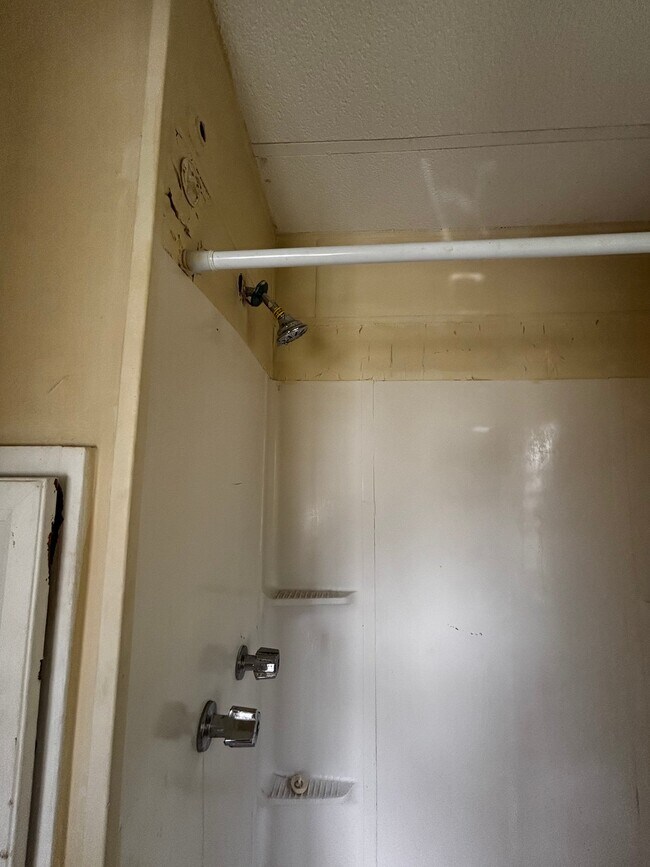 Photo - 1284 Glendale Ave