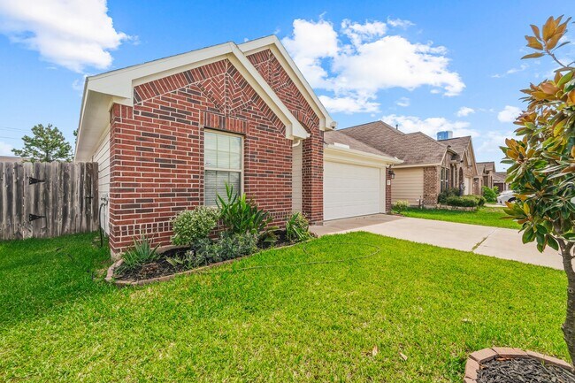 Photo - 7126 Whitlow Wonder Ln