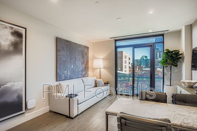 Building Photo - 1901 Wazee St Unit #411