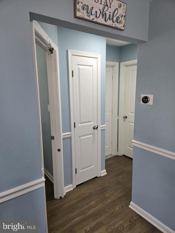 Photo - 9323 Alcona St