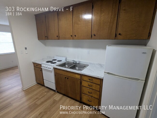 Photo - 303 Rockingham Dr Unit F