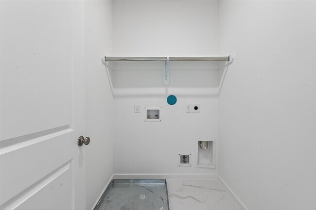 Photo - 16739 Lake Austin St