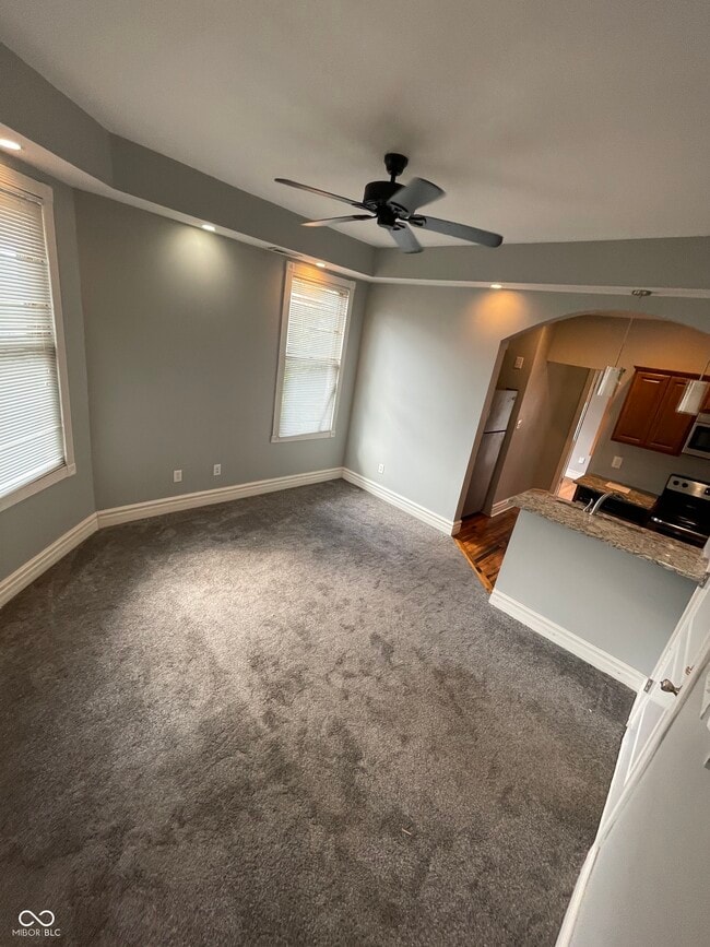 Photo - 410 E 16th St Unit 2