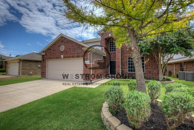 Photo - 15628 Landing Creek Ln