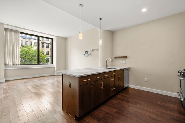 Building Photo - 43 Westland Ave Unit 202 Rental