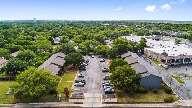 Building Photo - 11519 Pecan Creek Pkwy Unit 16 Rental