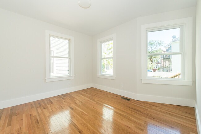 Photo - 16 Suffolk St Unidad 16