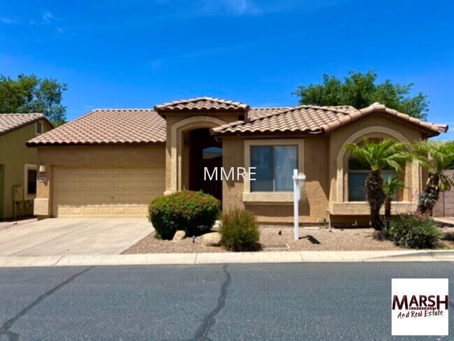 Building Photo - Wonderful 3 bedroom home in Mesa with comm...