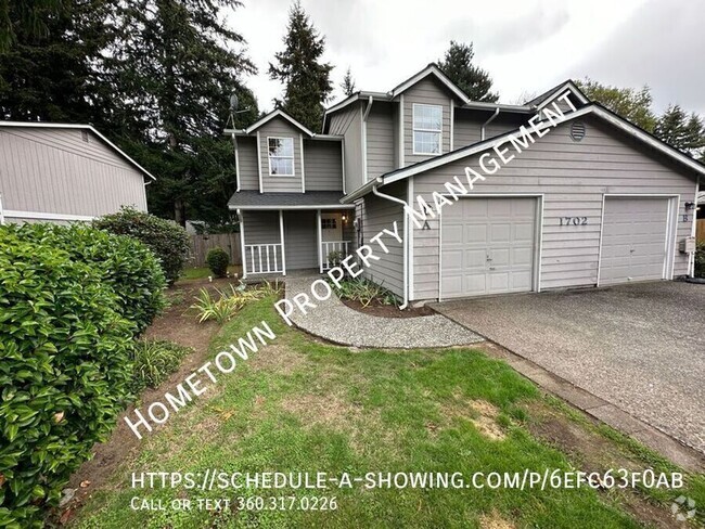 Building Photo - Updated 3 Bedroom, 1.5 Bath 2 Story Townho... Unit A Rental