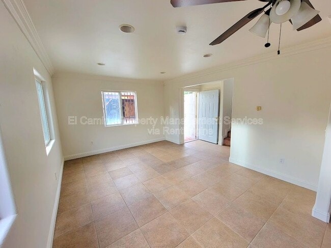 Photo - 1424 E 59th St