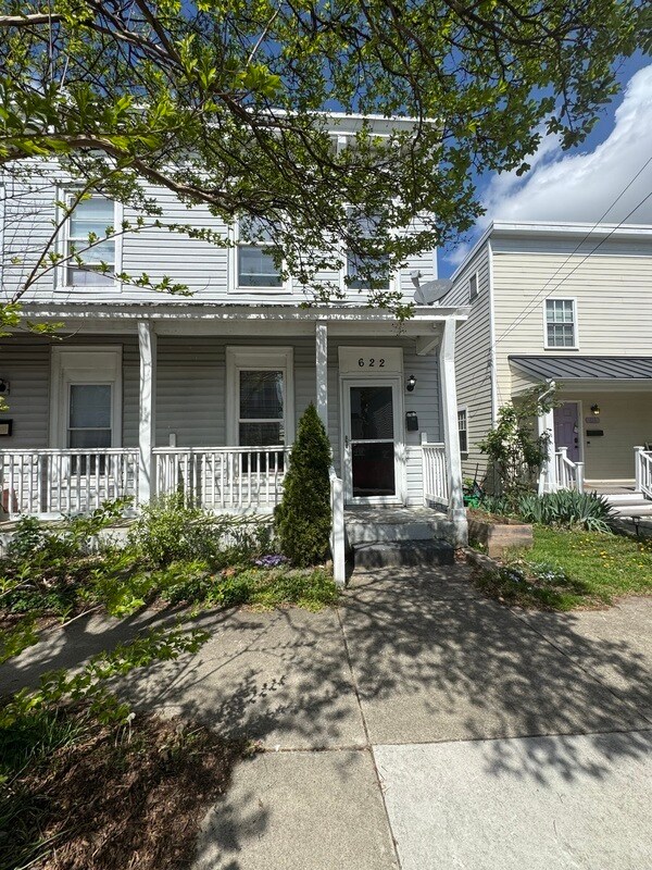 Photo - 622 N 29th St