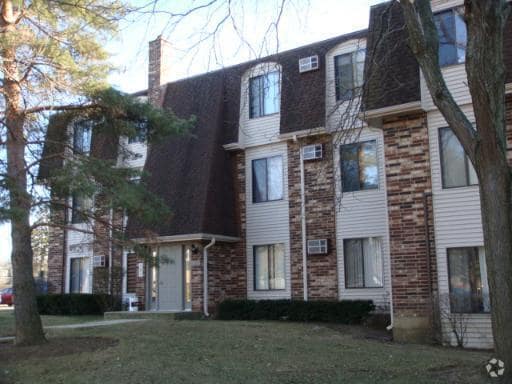 Building Photo - 985 S Court of Shorewood Unit 985-3A Rental