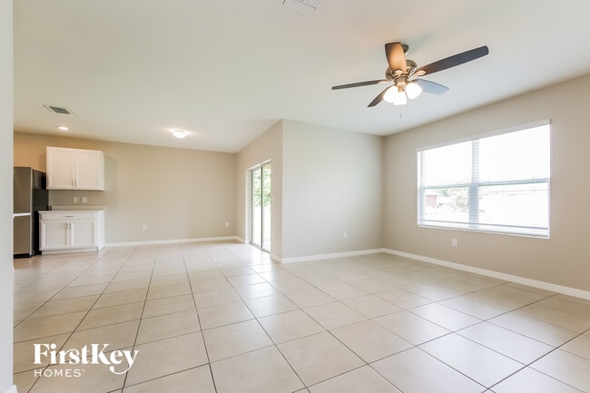 Photo - 18533 Miami Blvd