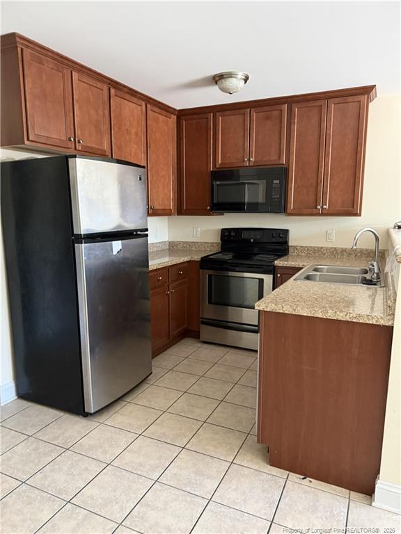 Photo - 912 Robeson St
