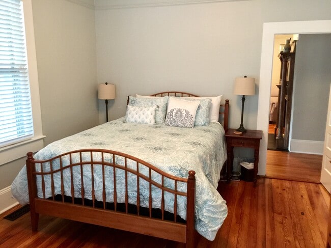 Photo - 1310 Hyman Ave