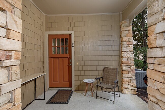 Photo - 60 Woodlily Pl