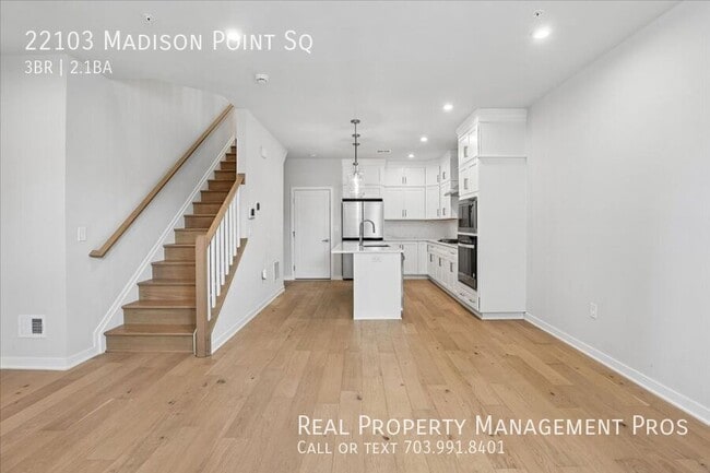 Photo - 22103 Madison Pt Sq
