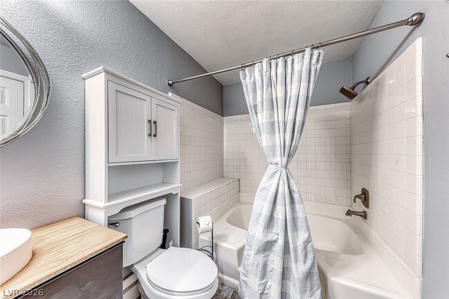 Photo - 2251 Wigwam Pkwy Unidad 1921