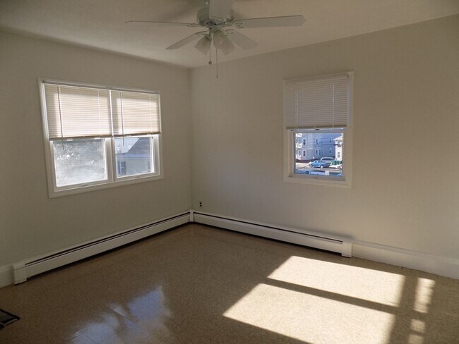 Photo - 14 Dana St Unidad 2