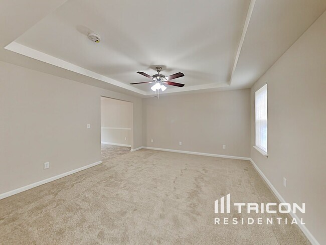 Photo - 6238 Dumont Ln