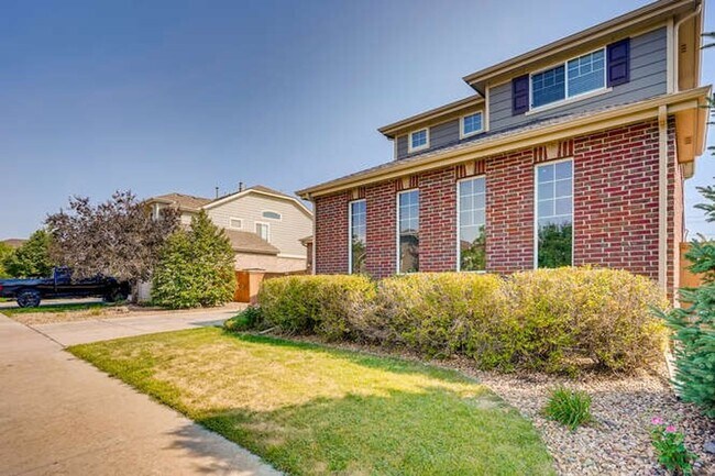 Photo - Spacious 5 Bedroom Home In Tollgate Crossi...