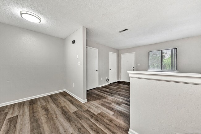 Mount Pleasant Villas Apartment Homes - 1x1 Deluxe