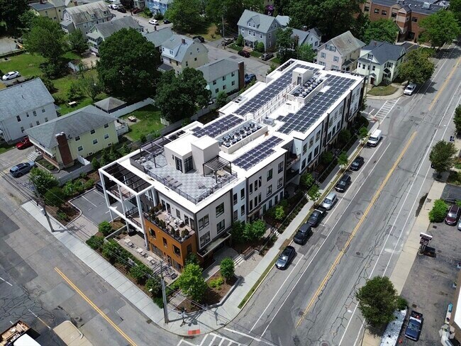 Building Photo - 101 N Beacon St Unit 101 Rental