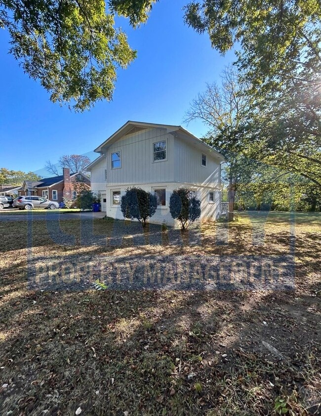 Photo - Charming two story home with garage and la...