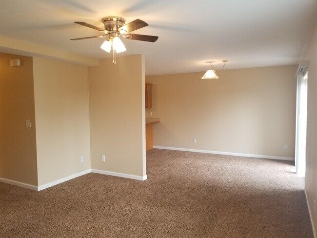 Photo - 519 N 19th Ave