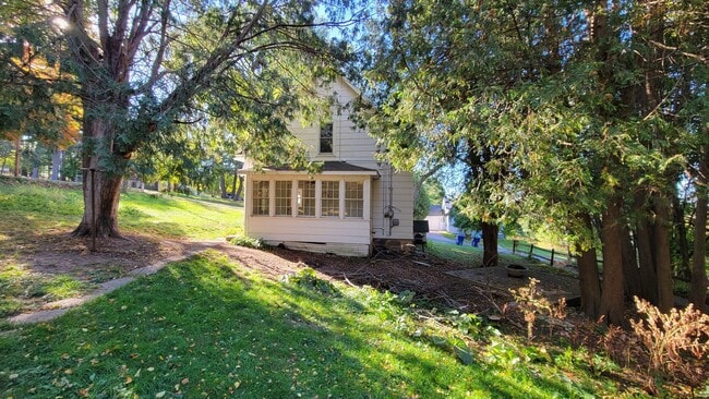 Building Photo - 3 Bed 1 Bath Single Family Home in Wausau - GREAT AREA!