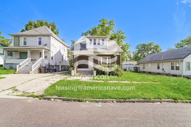Photo - 1205 W Brons Ave