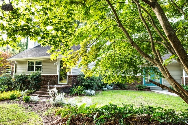 Photo - 512 Haywood Creek Dr