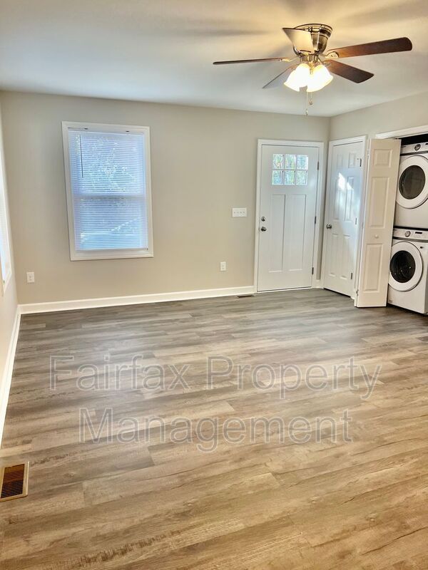 Photo - 721 Liberty St