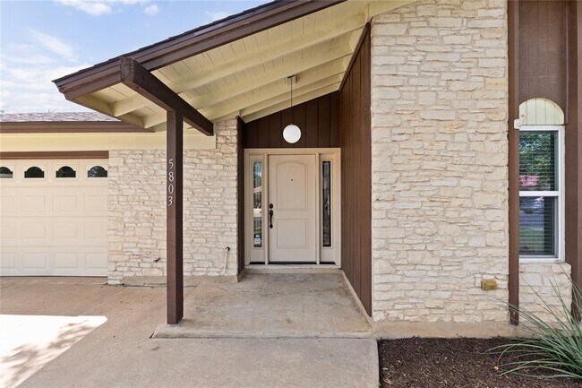 Photo - 5803 Eureka Dr