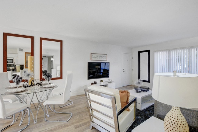 Photo - Evoq Apartment Homes