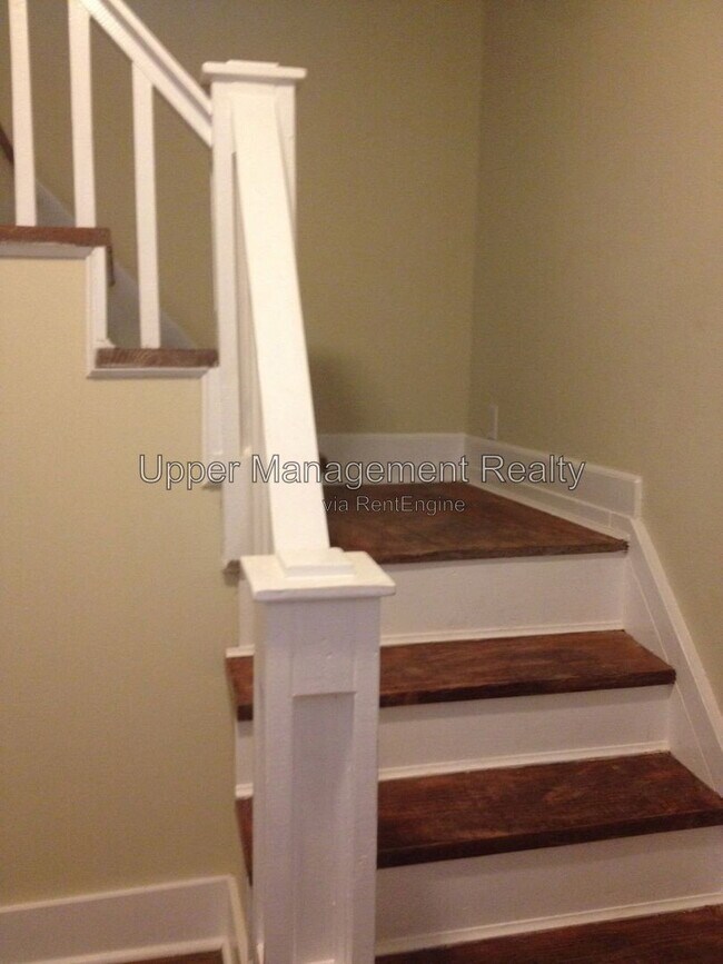Photo - 3628 Toledano St