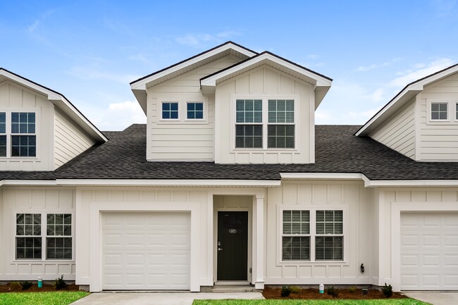 Photo - 1157 Walker Point Way House