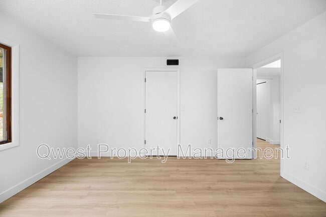 Photo - 3477 Blackwood Dr