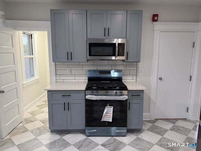 Photo - 264 Clover St Unit 2nd Fl.